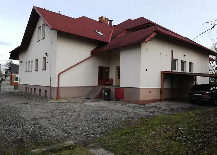 Гостевой дом Restaurant-penzion Hevil